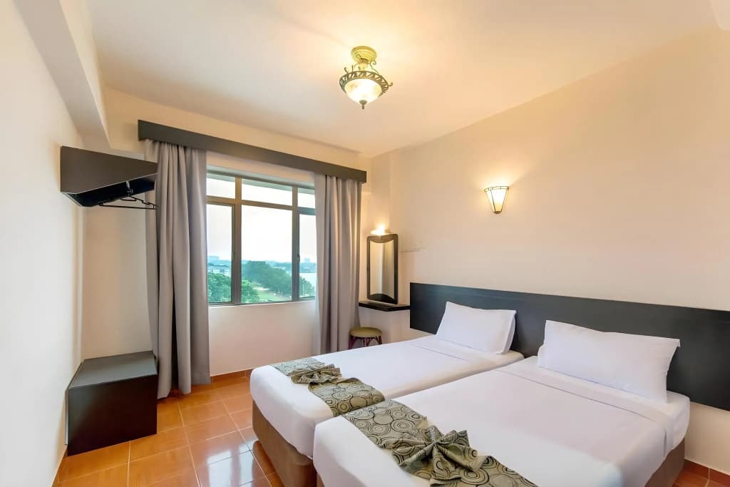 Glory Beach Resort - photo 2