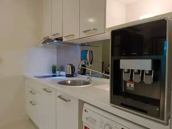 KLCC Dorm (7 min walking to Twin Towers) - photo 9