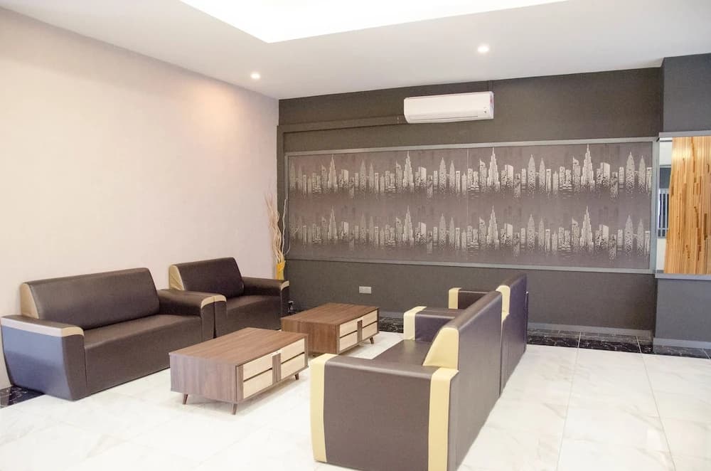 ITCC Manhattan Suites - photo 22