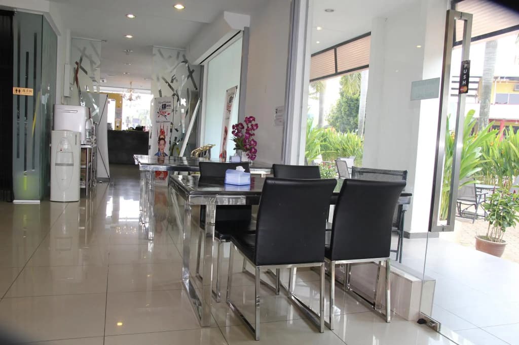 M Design Hotel Seri Kembangan - photo 17