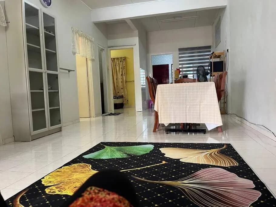 Lovely 3-bedroom with free parking Seremban 2 - photo 1