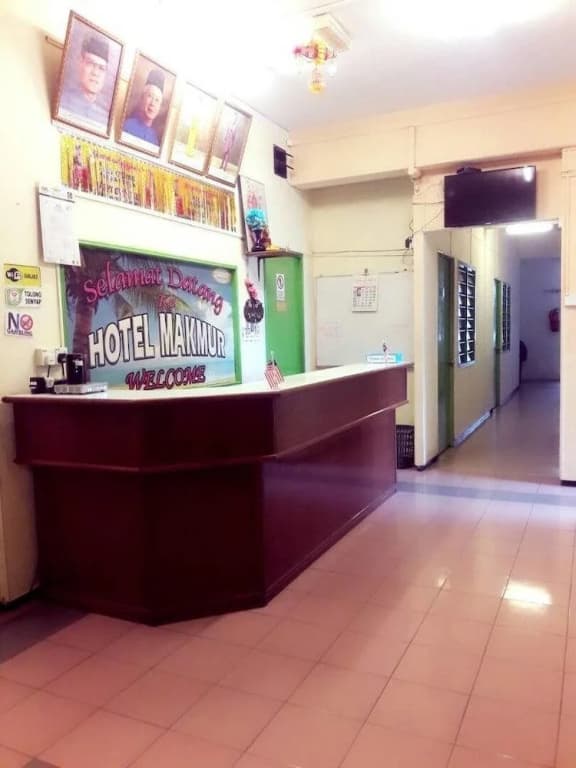 Hotel Makmur Kuantan - photo 8