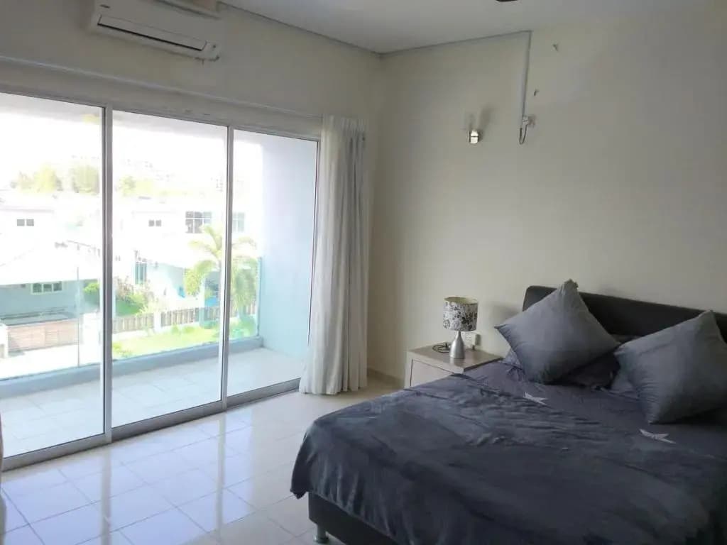 tiara bay marina island lumut 6 bilik inflatable swimming pool homestay bayu laut0136288405 - photo 34