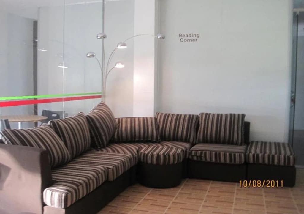 Homey Guesthouse Bintulu - photo 8