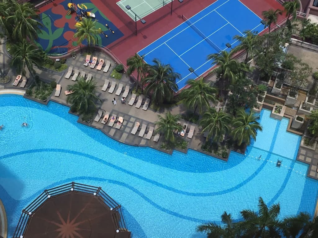 Renaissance Kuala Lumpur Hotel & Convention Centre - photo 20