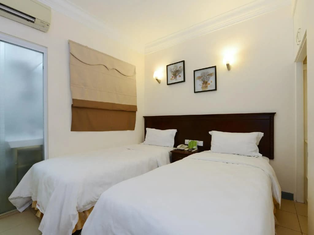 De Galleria Hotel - photo 6