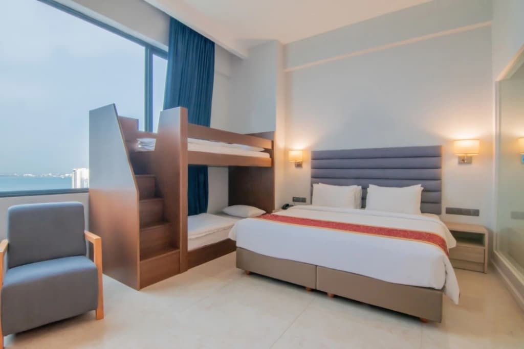 Hompton by the Beach Penang - photo 33