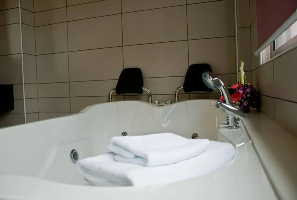 Travelodge Kuala Lumpur City Centre - photo 9