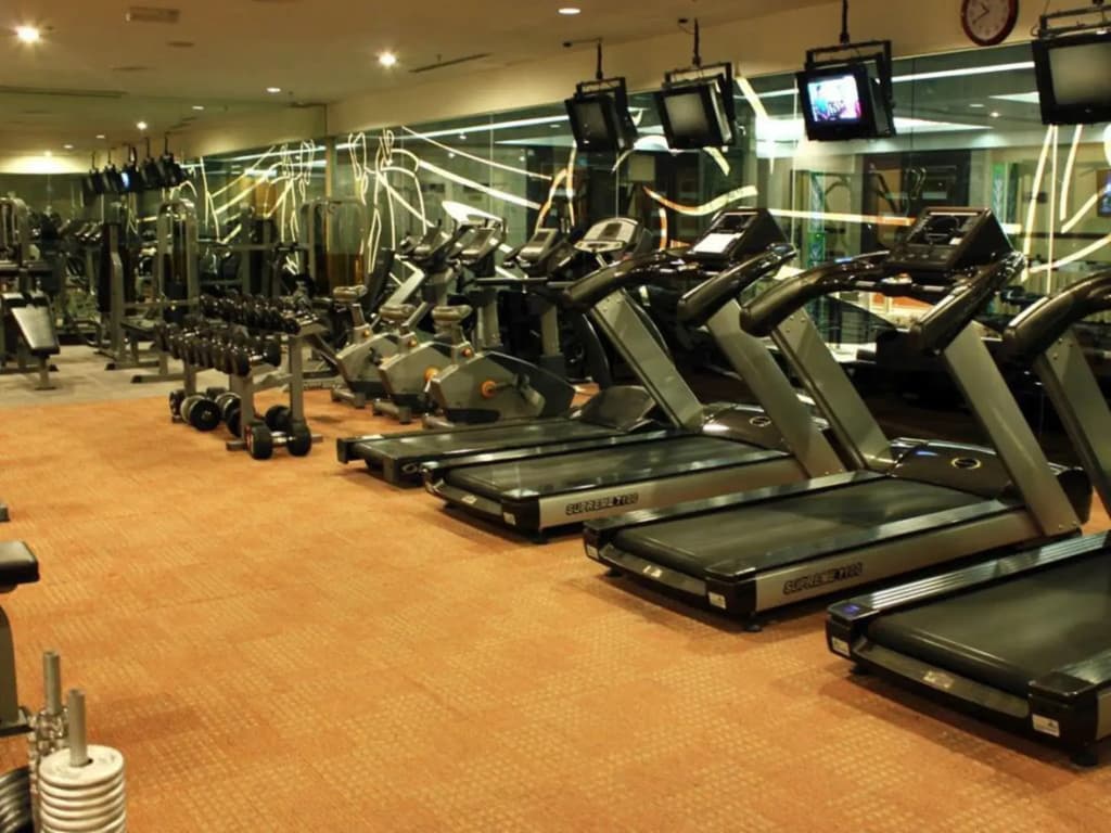 Imperial Palace Hotel - photo 14