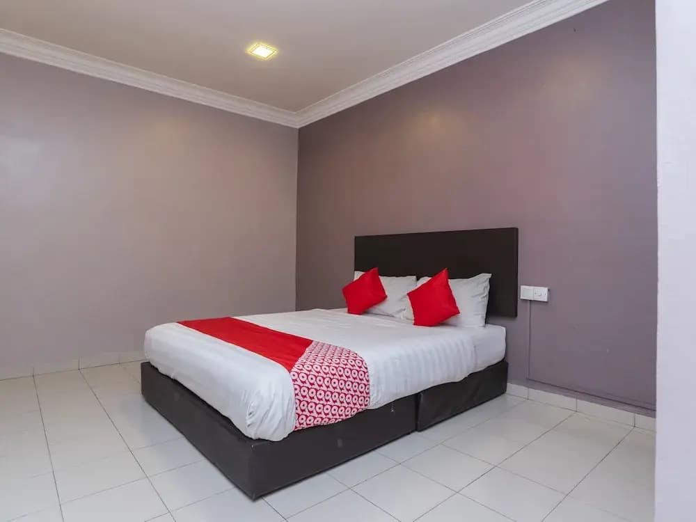 Golden Horse Hotel by OYO Rooms - photo 7