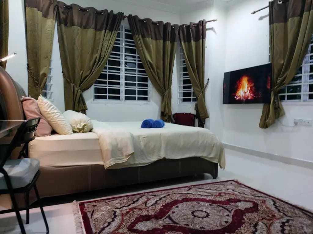 Homestay Villa Solihin Sungai Buloh - photo 6