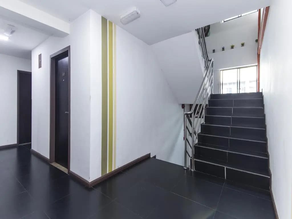 OYO 228 Basic Hotel - photo 12