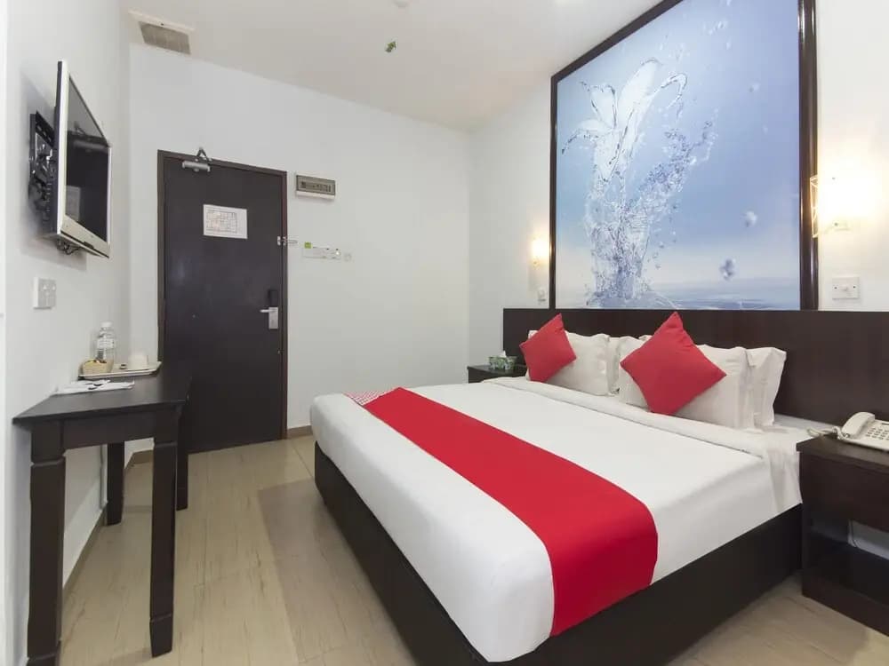 OYO 498 D&F Boutique Hotel Senawang - photo 4