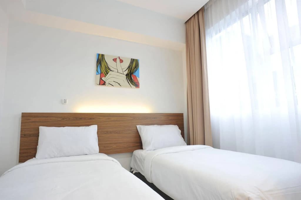 V Hotel - photo 5