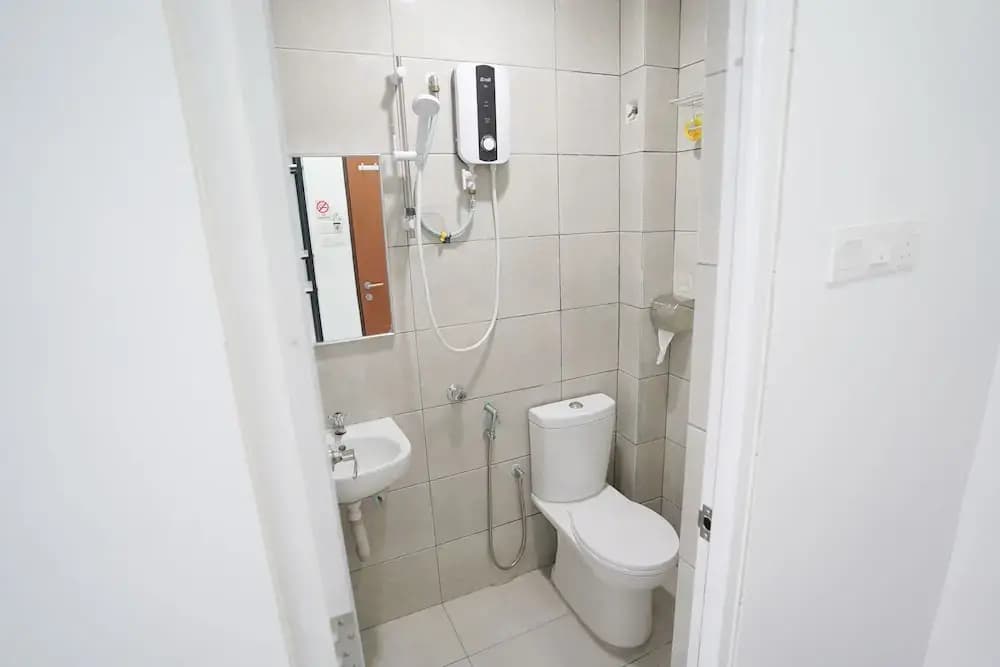 Gemilang Hotel - photo 8