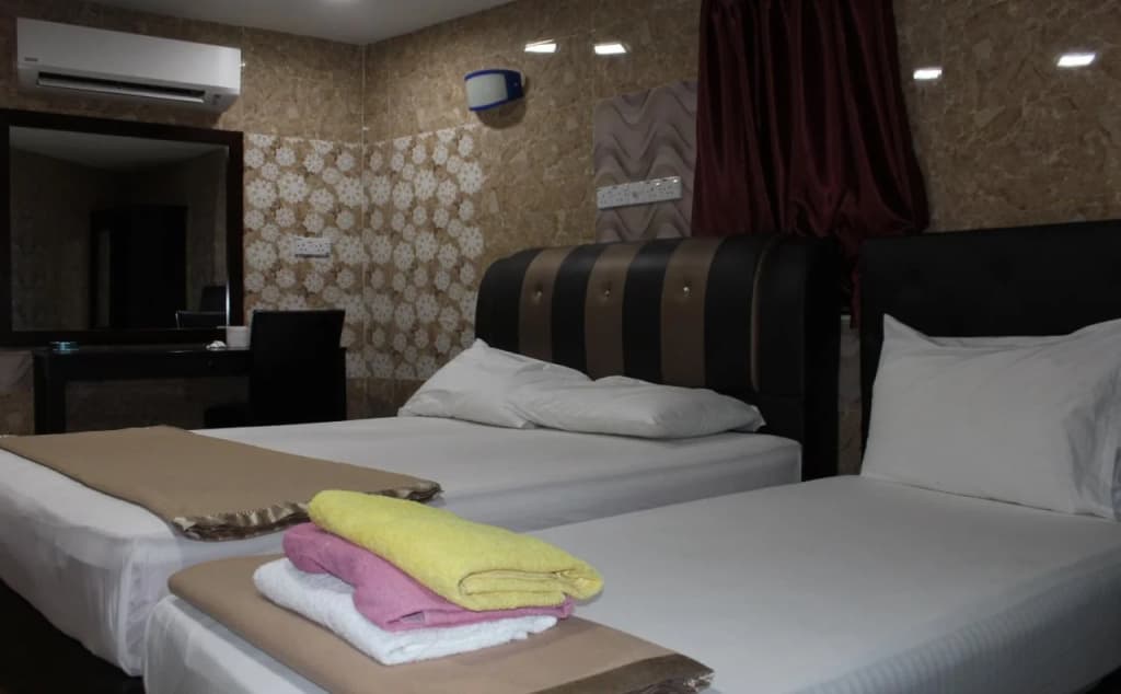 New Wave Hotel Rawang - photo 2