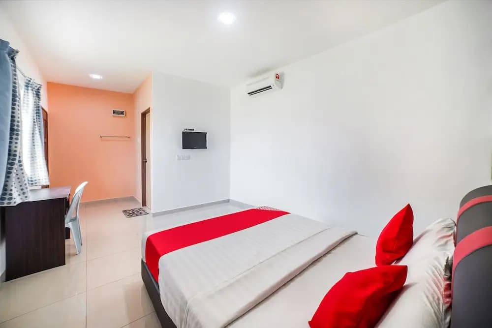 Capital O 89374 Ohana Restaurant & Homestay - photo 3