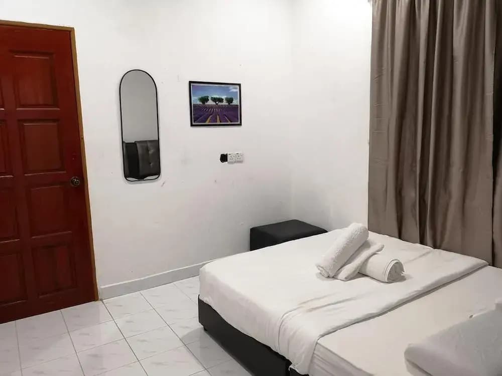 Aulia Homestay - photo 3