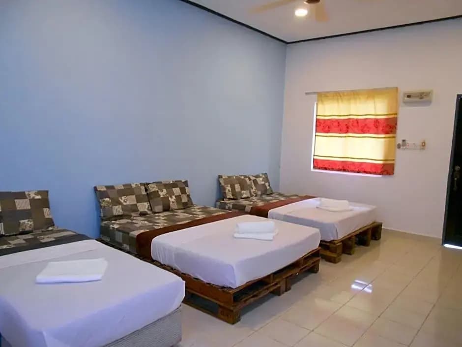 Perintis Motel Cenang - photo 17