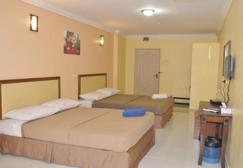 Saujana Hotel And Restaurant - photo 2
