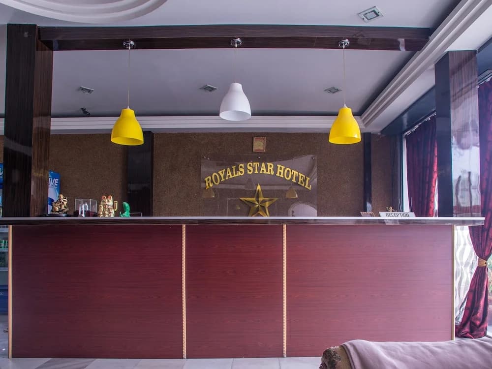 OYO 44010 Royals Star Hotel - photo 14