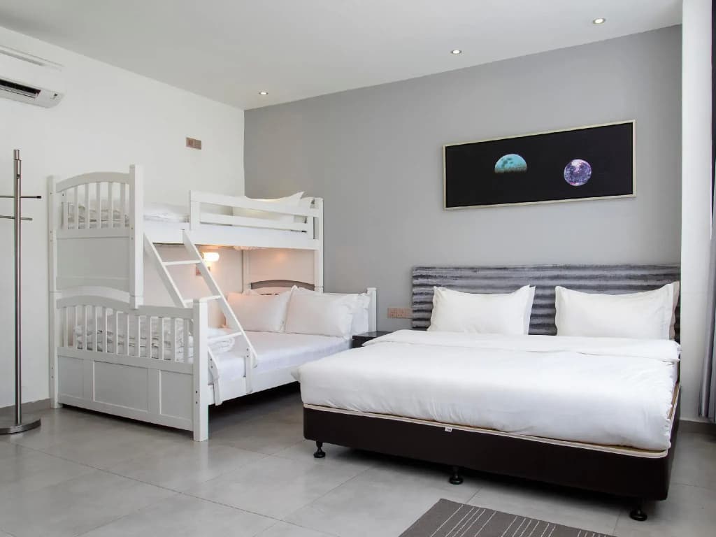 M Design Hotel at Shamelin Perkasa - photo 22