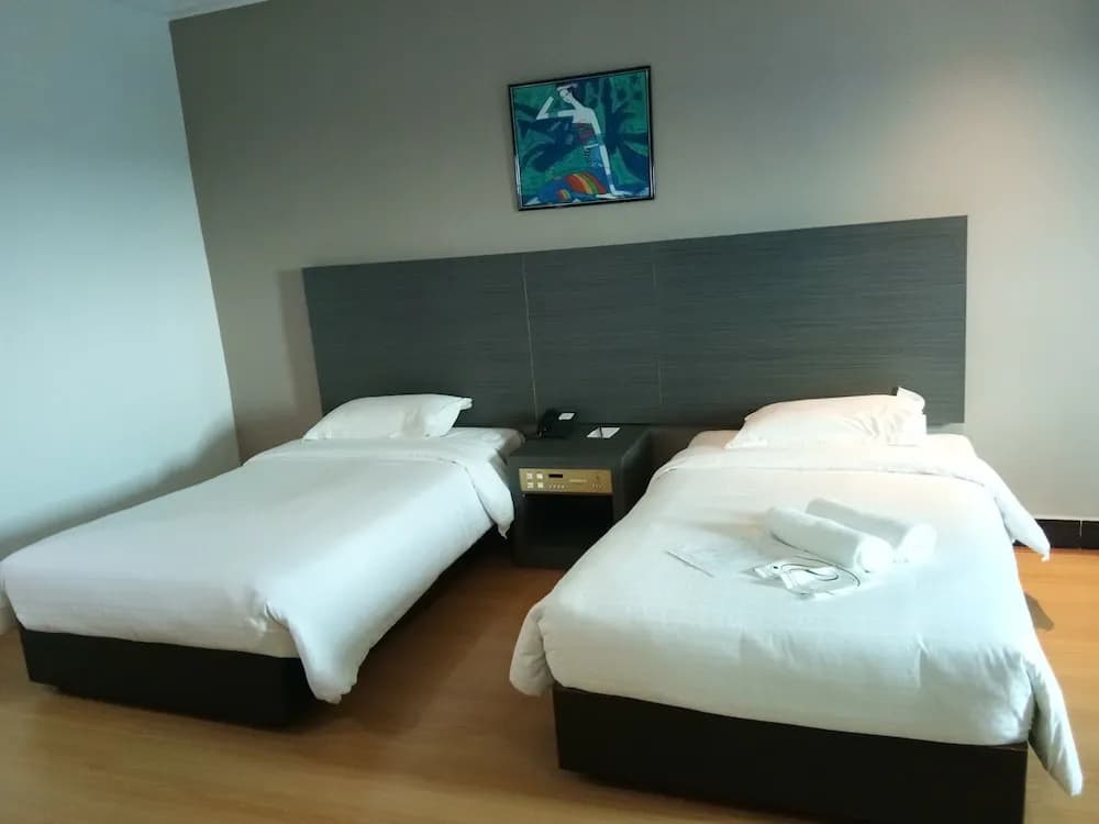 Purnama Hotel - photo 6
