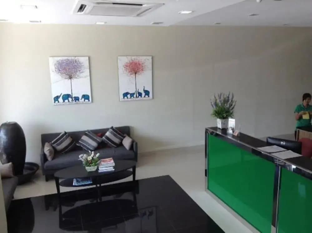 Biz Hotel Shah Alam - photo 15