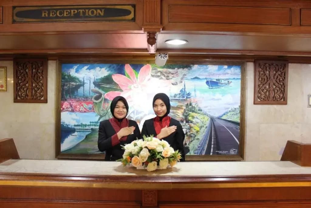 Primula Beach Hotel - photo 34