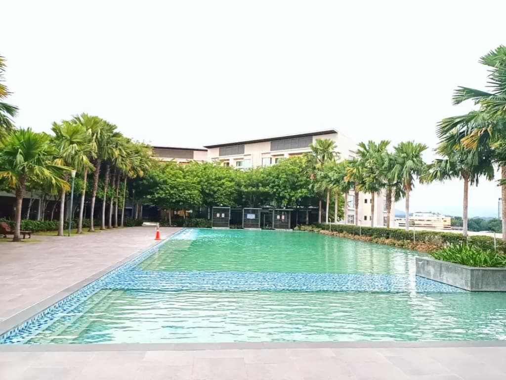 New! Seaview Deluxe Sunrise Suite 2000 sqft Imago Loft B 3 bedrooms above Imago Shopping Mall - photo 10