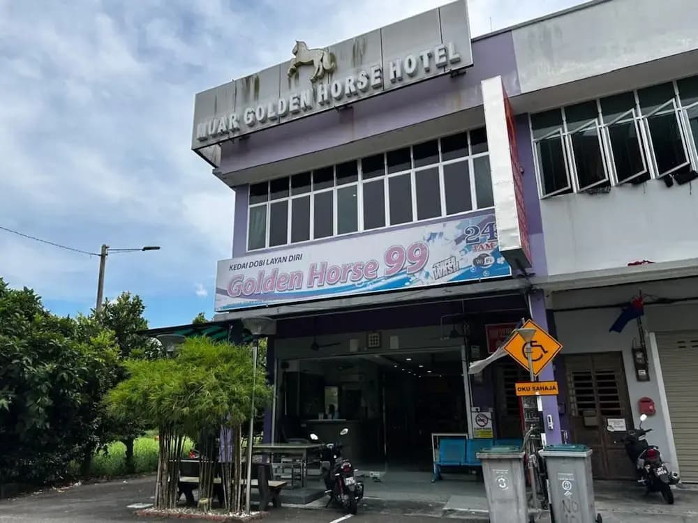 OYO 91242 Muar Golden Horse Hotel - photo 18