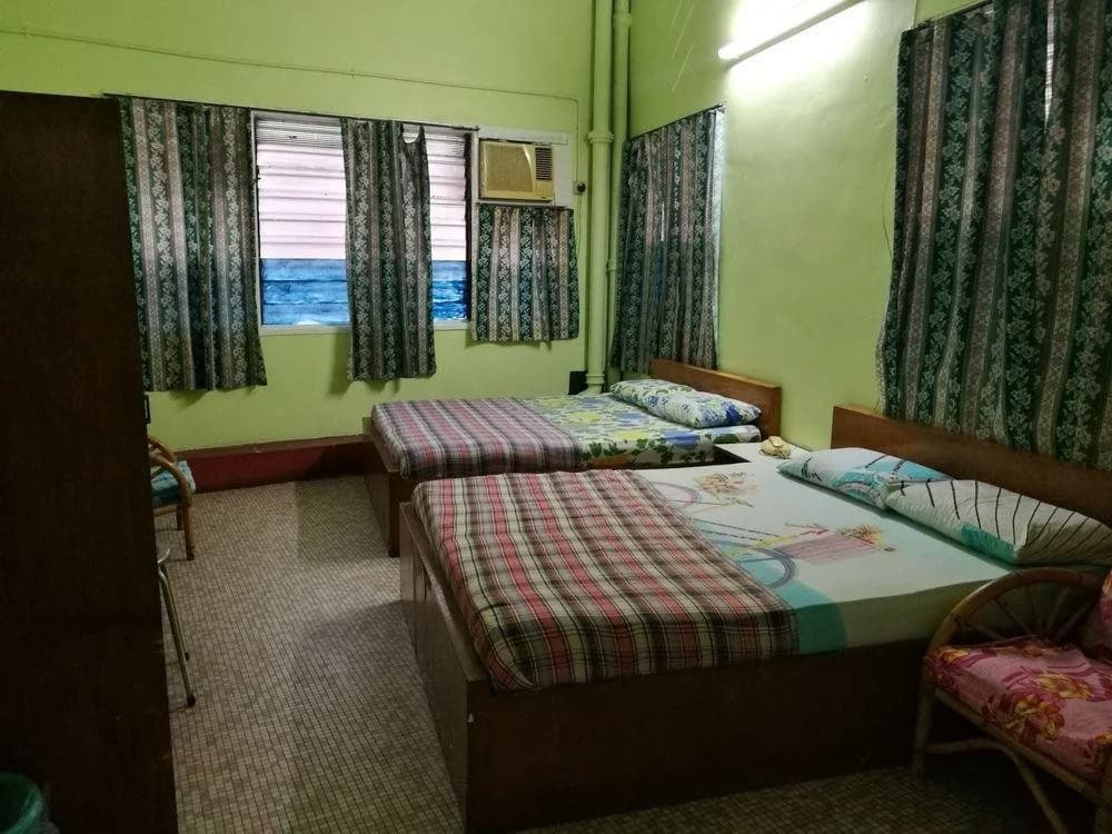 Paradise Hotel - photo 3