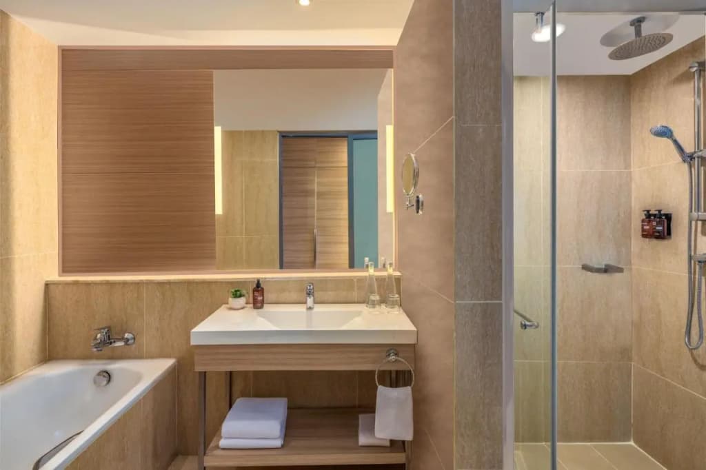 Ramada Plaza by Wyndham Melaka - photo 10