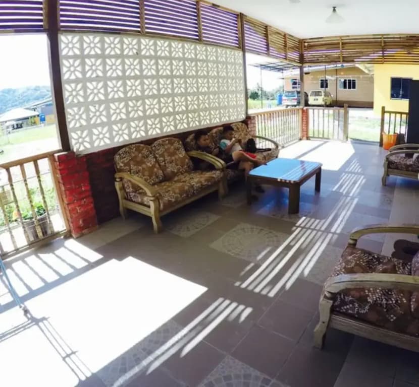 OYO Home 90371 Home Valley Homestay Tambunan - photo 8