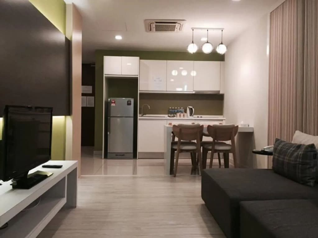 Borneo Vista Suites Hotel - photo 24