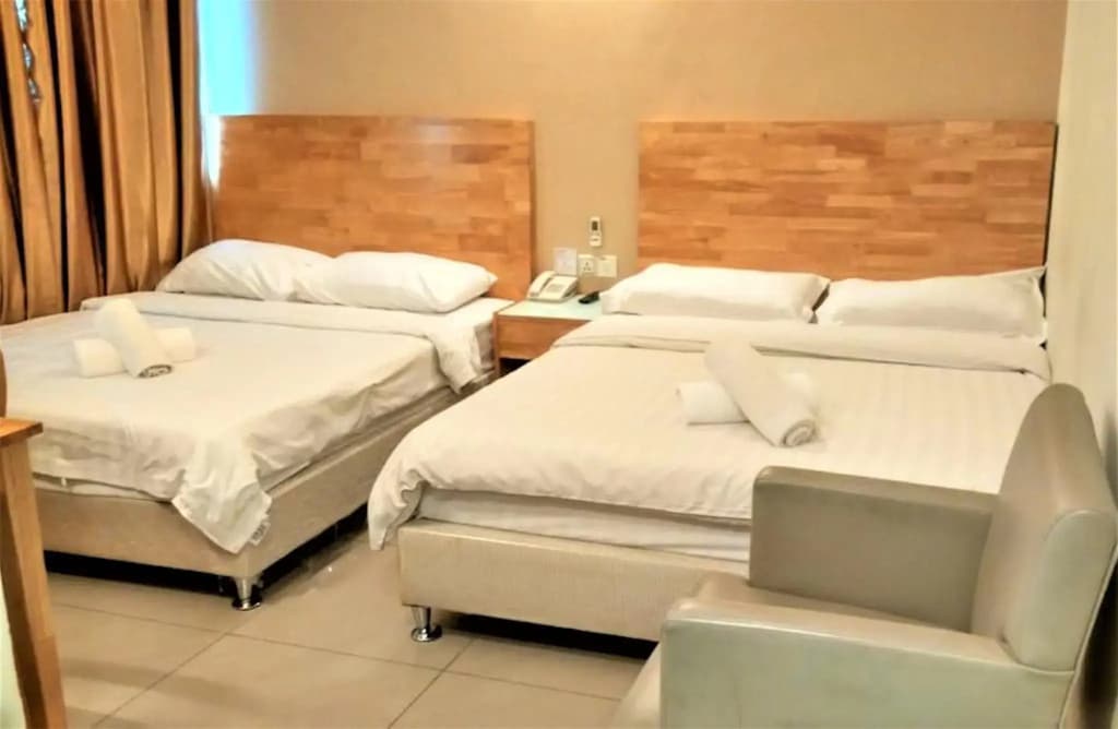 Hotel Desaria - photo 22