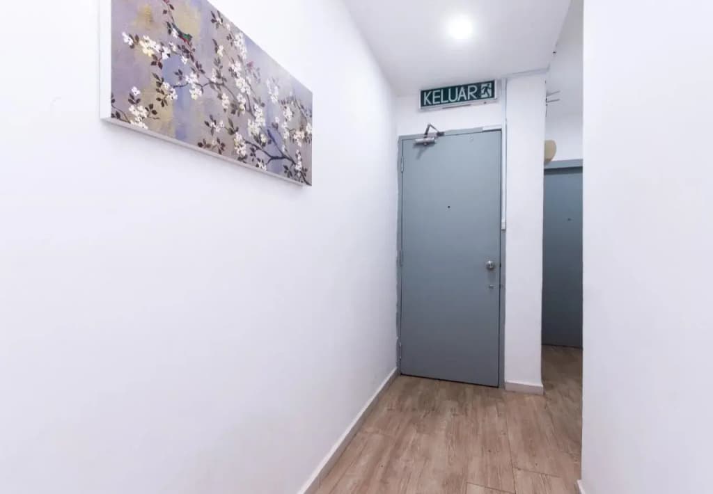 OYO 89398 Doorbellz - photo 11