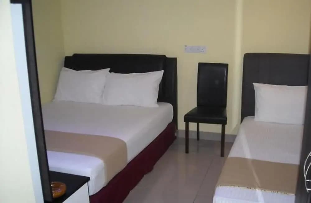 OYO 90461 Melawati Times Inn - photo 2