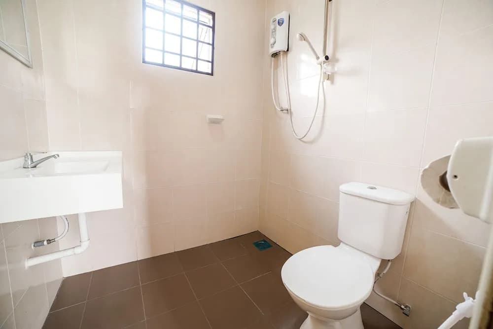 Capital O 89374 Ohana Restaurant & Homestay - photo 7