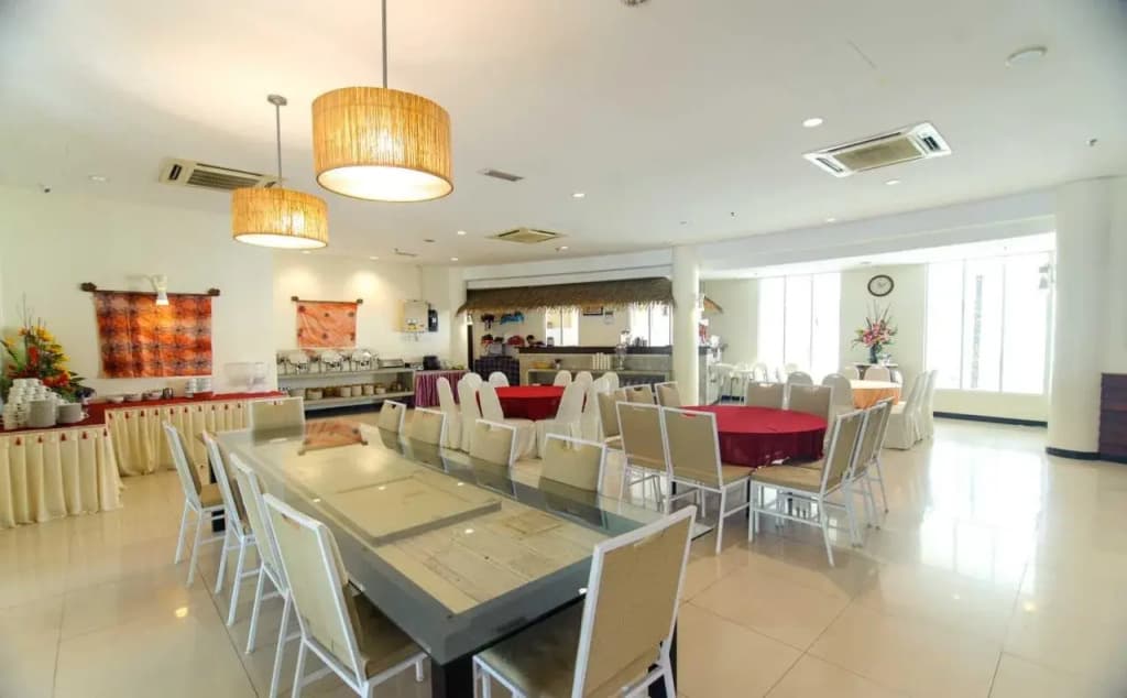 Garden View Hotel - photo 14