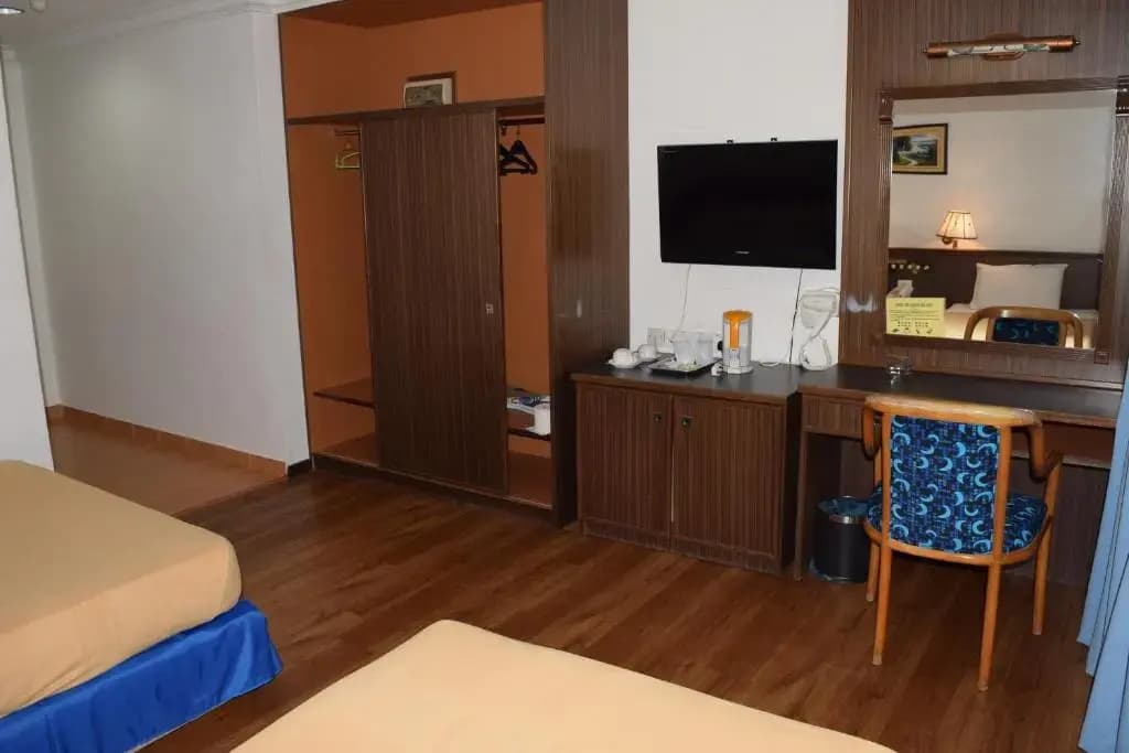 Hotel Sri Garden - photo 2