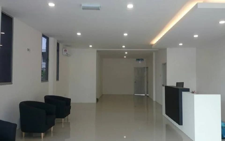 Place2Stay @ General Hospital - photo 9