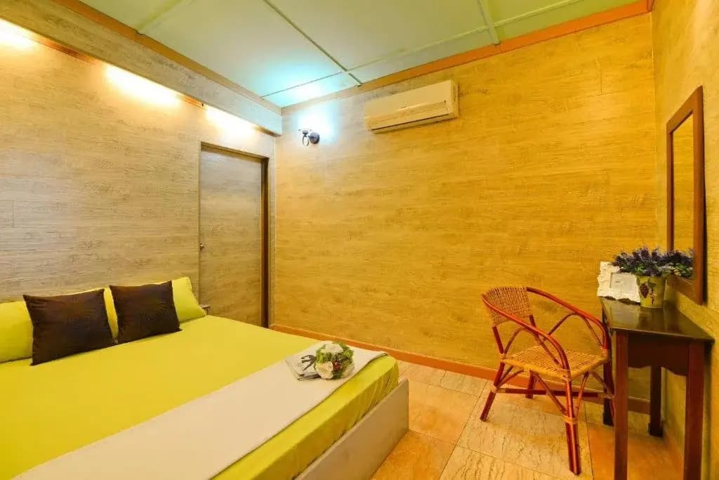 Courtyard Homestay - photo 1