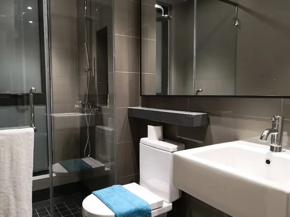 MU Vista – 360 Skypool Superior Suite - photo 7