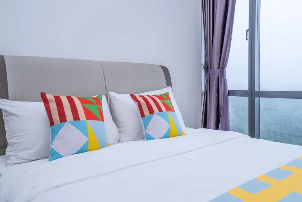OYO Home 89725 Beautiful 3br Grand Medini - photo 6