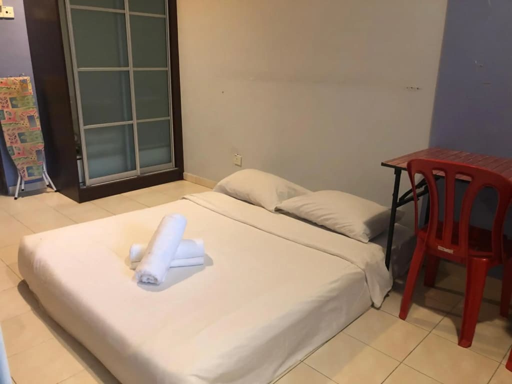 Bukit Indah Homestay - photo 6