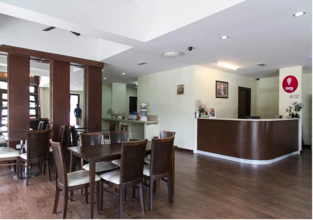 JAM Hotel near ERL Salak Tinggi Sepang - photo 12
