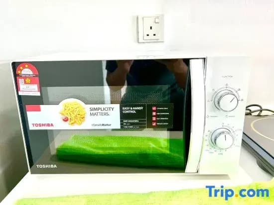 R 1-5Pax Cozy Home SetiaAlam 100mpsWifi&TV Trefoil - photo 2