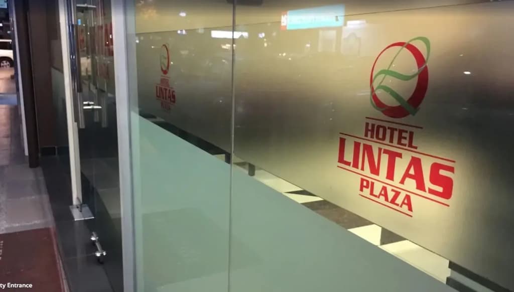 Hotel Lintas Plaza - photo 14