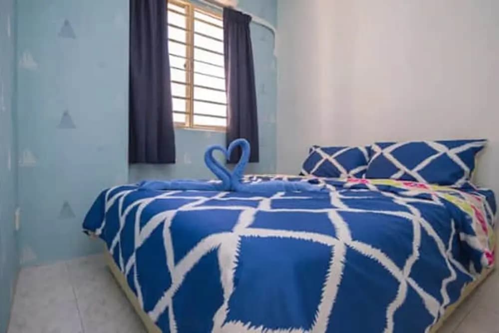 Taman Kristal Apartment - photo 3